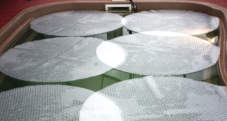 Solární kruhy CorniSun zastřešený bazén solární plachta CorniSun